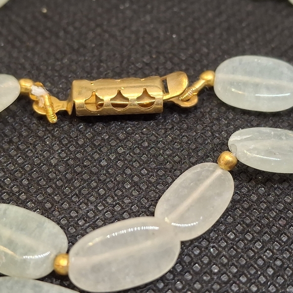 VINTAGE Jadeite Beaded Necklace with Golden Accents 24" - Picture 6 of 7